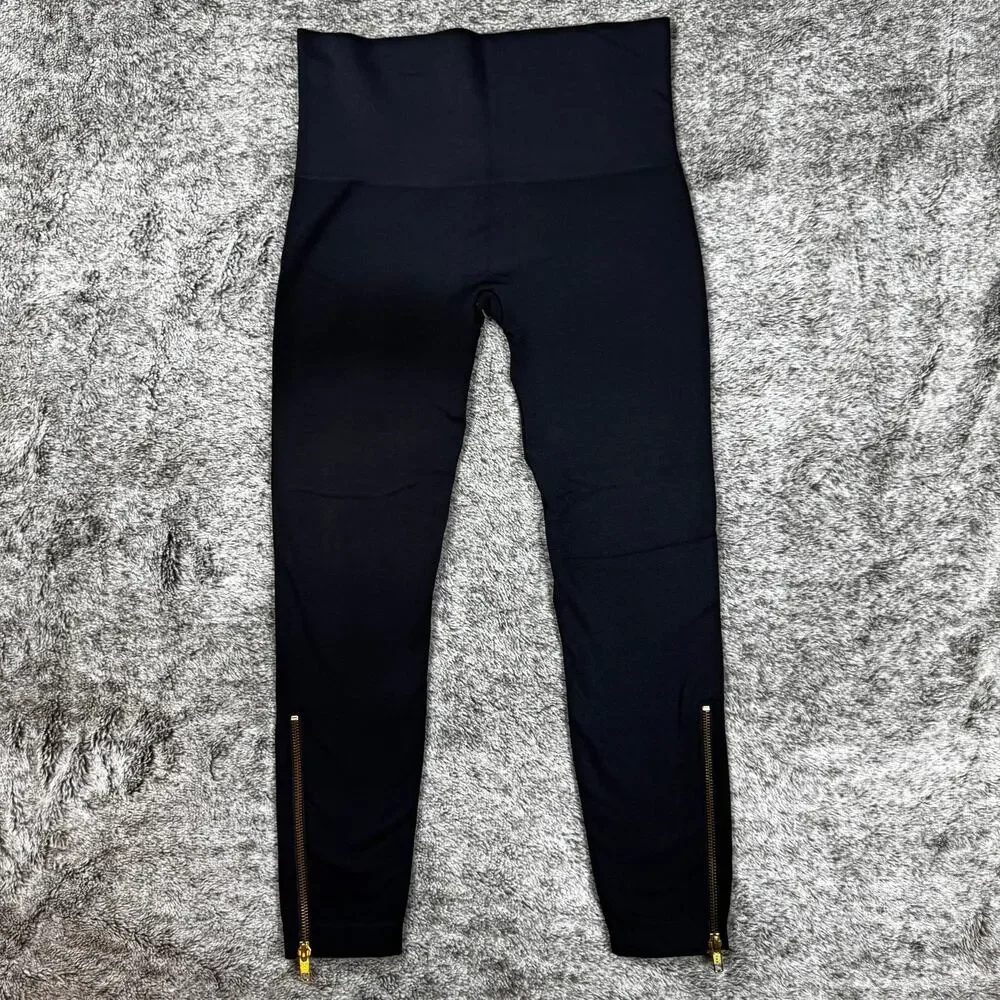 Spanx Look at Me Now Seamless Side Zip Leggings Women's Medium Black